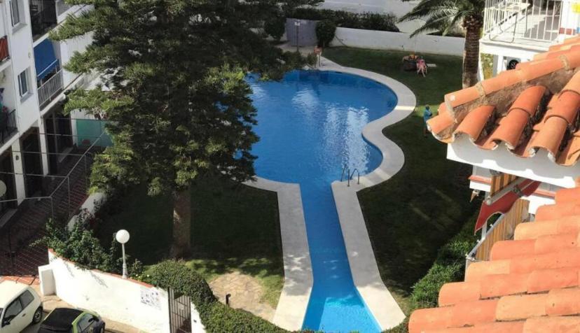 Beautiful Apartment In The Centre Of Nerja Extérieur photo